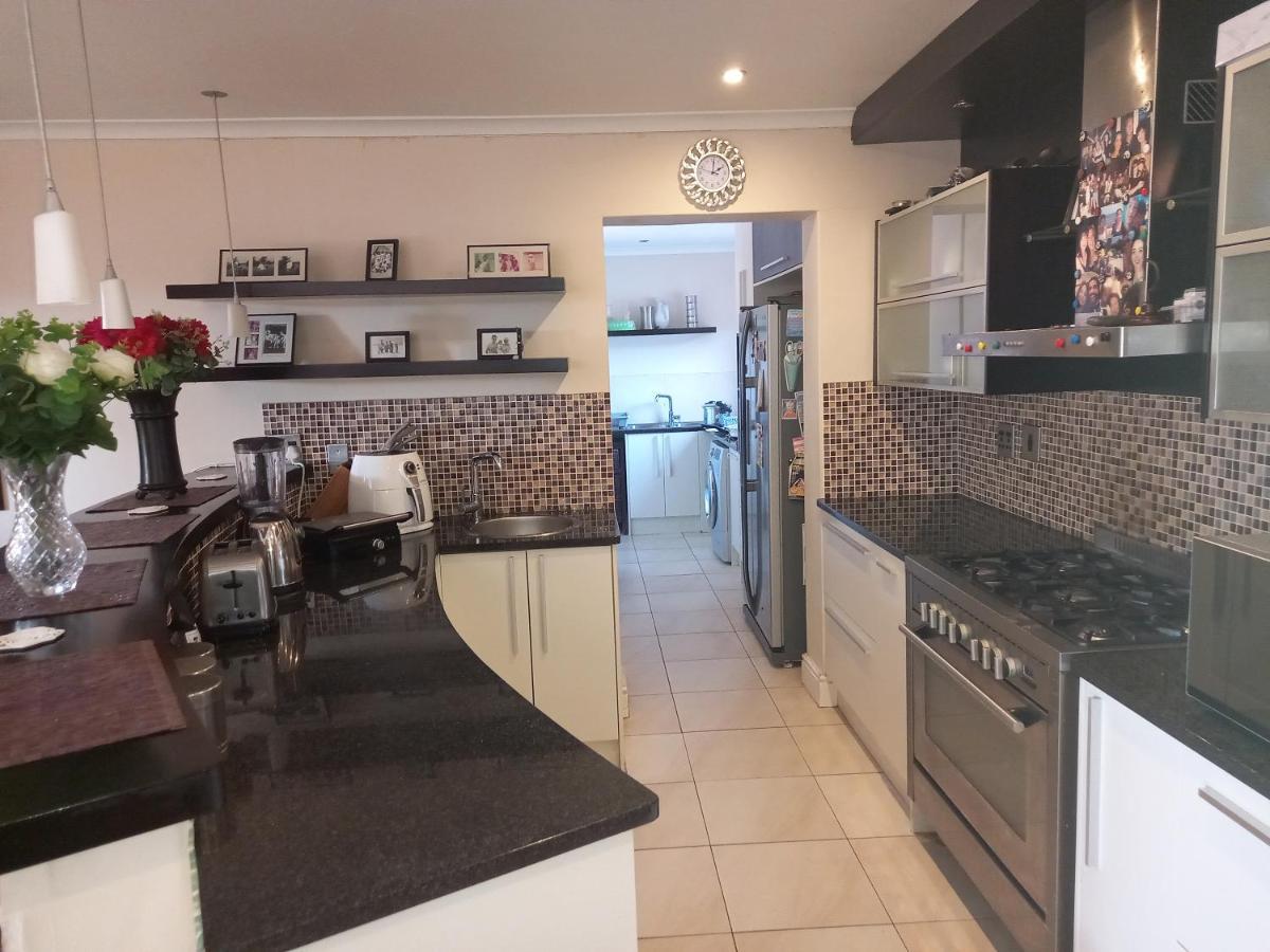 Phat Joe's Homestay Cape Town